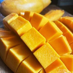 Buy Mallika Mangoes in Bangalore – Farm Fresh from Magic Farms